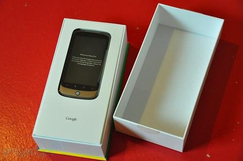 谷歌超薄手机Nexus One开箱图曝光(组图)-第2张图片-太平洋在线下载