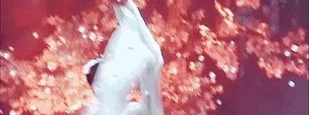 简单版的鬼步舞小苹果:盘点古装剧里的经典好看的白衣美女造型-第11张图片-太平洋在线下载